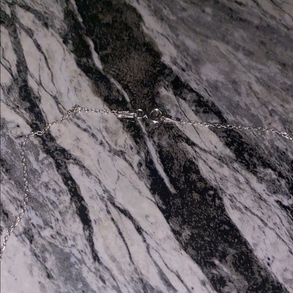 Elegant 925 Chain Silver Cross Necklace - Picture 3 of 3